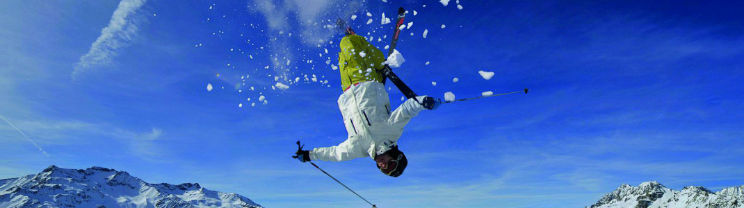 Freestyler können im Snowpark ihre Skills verbessern.