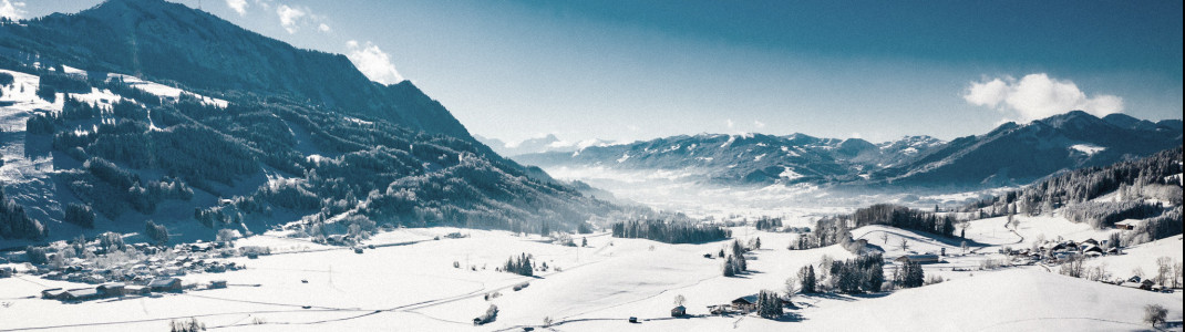 Sonne, weite Pisten und traumhafte Ausblicke - das ist das Winterparadies Allgäu
