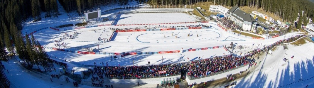 Auf 1300 Höhenmetern liegt das Biathlonstadion von Pokljuka in Slowenien.