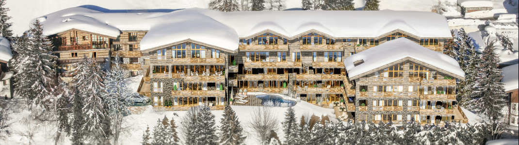 Das Hotel Sonnleiten liegt direkt an den Pisten des Kohlmais in Saalbach.