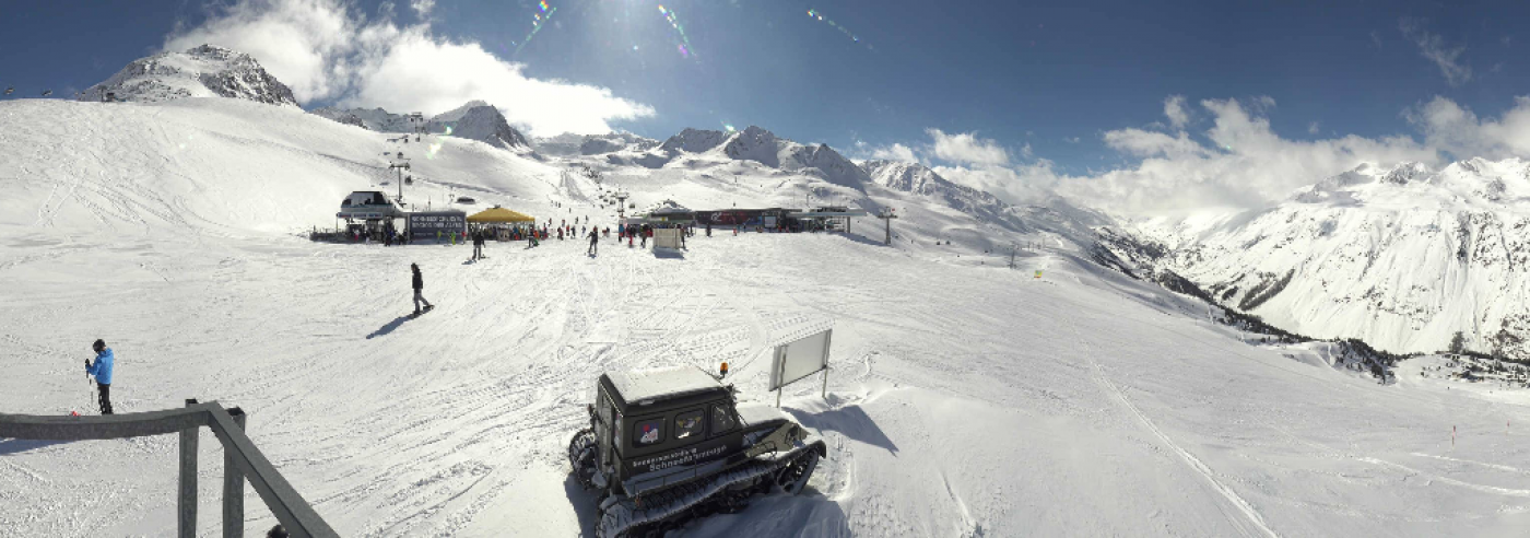Noch strahlt die Sonne über Obergurgl Hochgurgl. Am Samstag werden hier 15 Zentimeter Neuschnee erwartet.