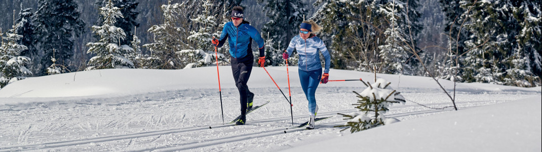 Das Fischer-Sortiment umfasst Skating-Ski, klassische Langlaufskier bis hin zu Skiroller für den Sommer.