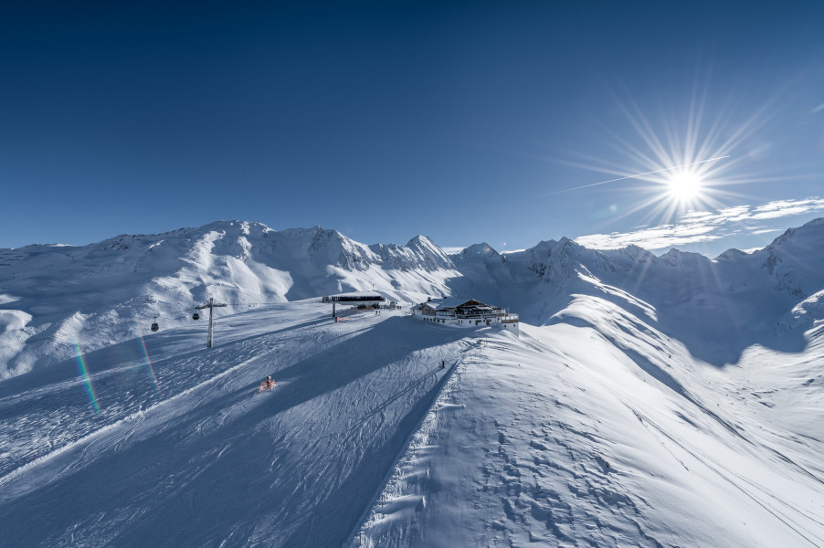 Obergurgl-Hochgurgl: Moderne Liftanlagen und absolute Schneesicherheit auch im Frühjahr