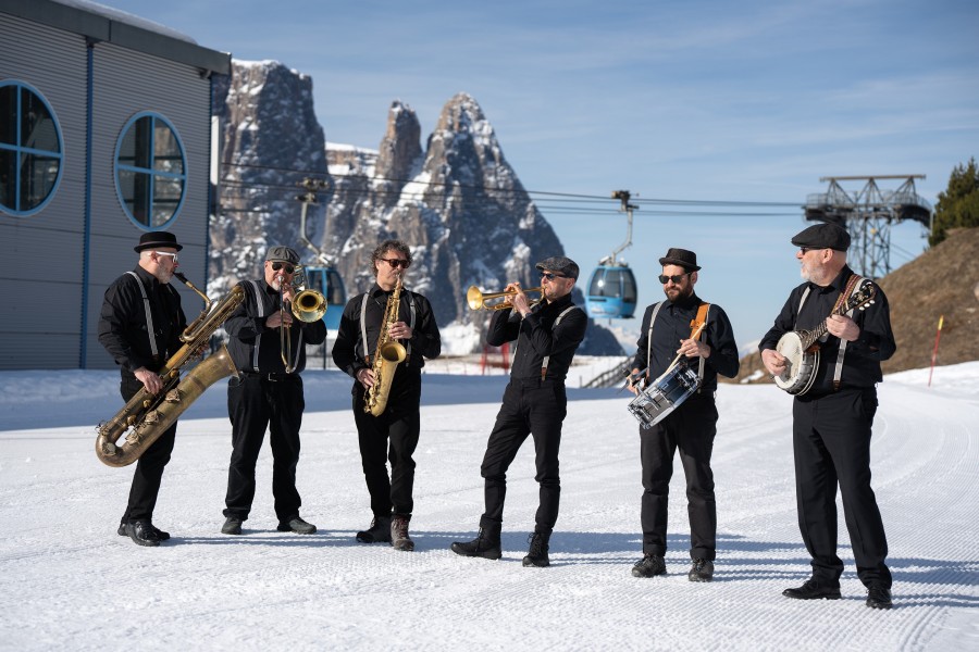 Erlebe im Winter die besonderen Events und Angebote auf der Seiser Alm.