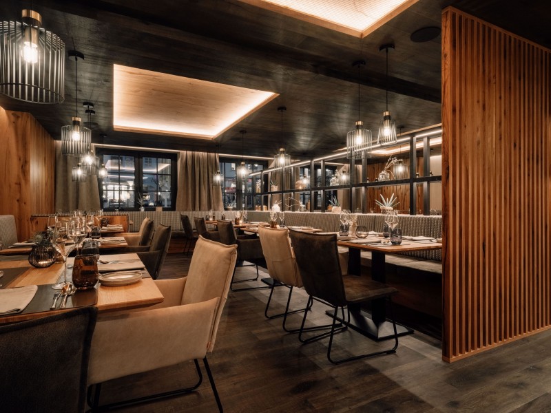 Im Hotelrestaurant ANNA werden Frühstück, Nachmittagsjause und Abendessen serviert.