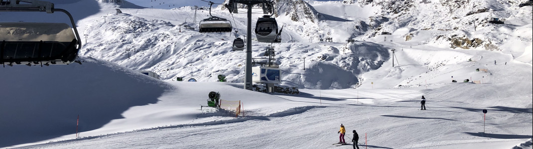 Die Gletscherskigebiete in Österreich bleiben weiterhin geöffnet.