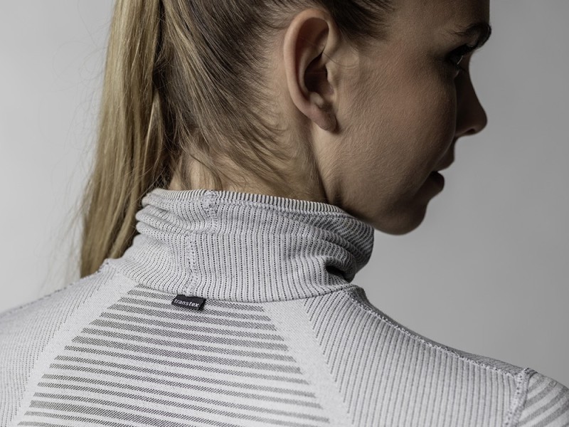 Das qualitativ hochwertige transtex® Material sorgt für Bewegungsfreiheit und angenehmen Tragekomfort.