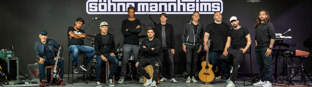 Mit einer Best-of-Show eröffnen die Söhne Mannheims die Konzertnacht.