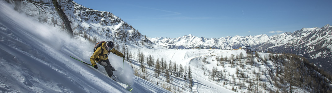 Erlebe abwechslungsreiches Pistenvergnügen mit Schneegarantie bis ins Frühjahr!