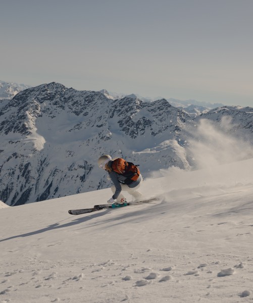 Viele Skigebiete in Tirol laden dich auch nach dem Osterwochenende noch zum Skivergnügen ein.