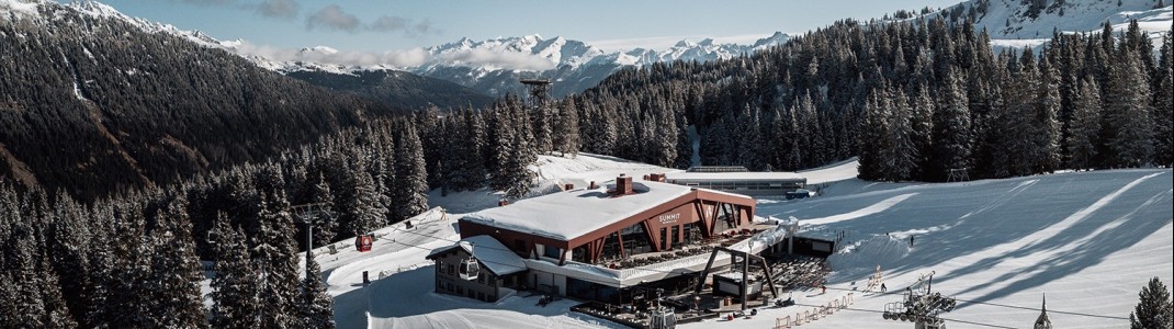 Die moderne Bergstation ‚Summit‘ in Ratschings-Jaufen ist Ausgangspunkt für Panoramaabfahrten und ein beliebter Treffpunkt zum Einkehren.