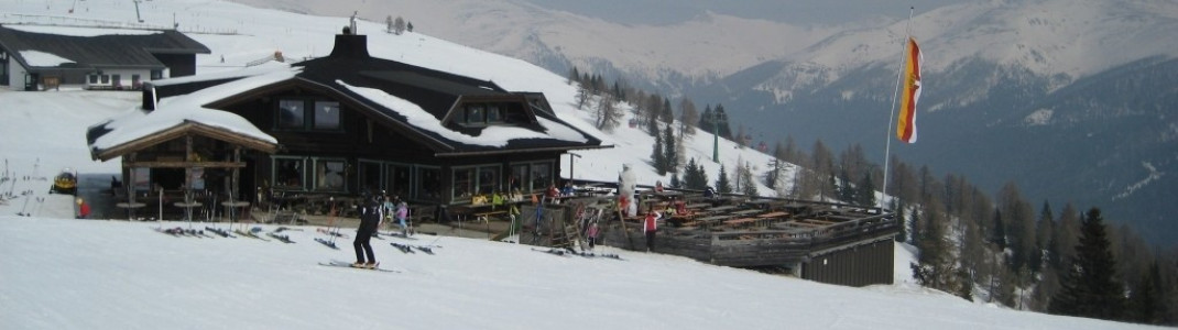 Nockalm hut at the Nockalm top station.