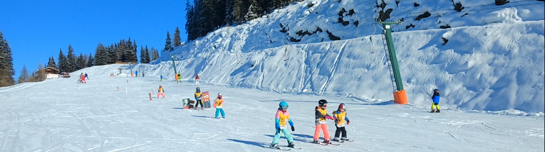 Large practice area for children and beginners
