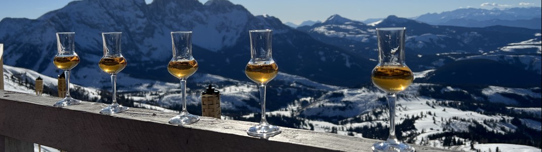 You can end the day in the sun and take the gondola down from Laurins Lounge.