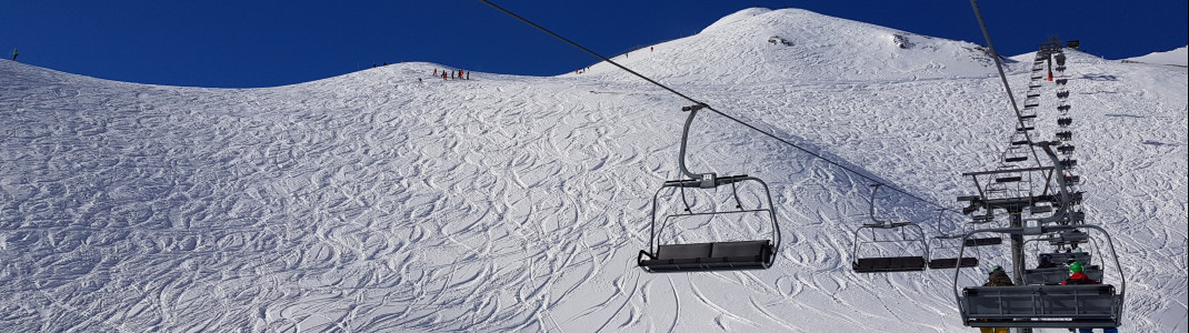 The snow sure Obertauern offers great possibilities for deep powder runs.