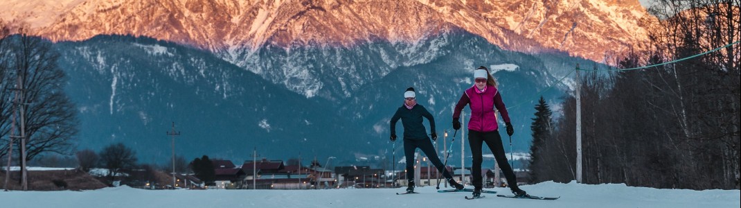 Das weitläufige Loipennetz in Saalfelden Leogang kannst du bei Tag und teilweise auch bei Nacht genießen.