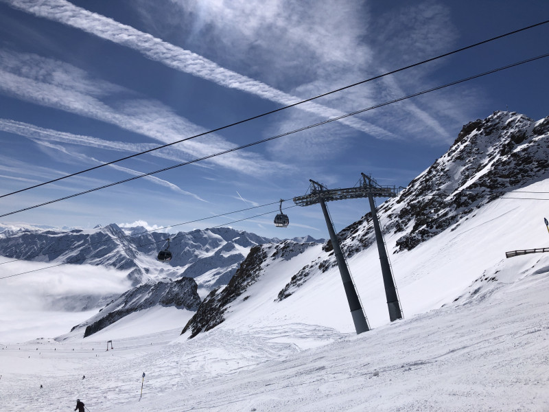 Drei neue Gondelbahnen sollen die Söldener Gletscher mit dem Pitztaler Gletscher verbinden.