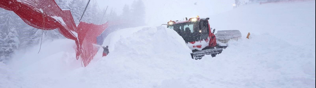Fast rund um die Uhr wurde gegen die Schneemassen gekämpft.