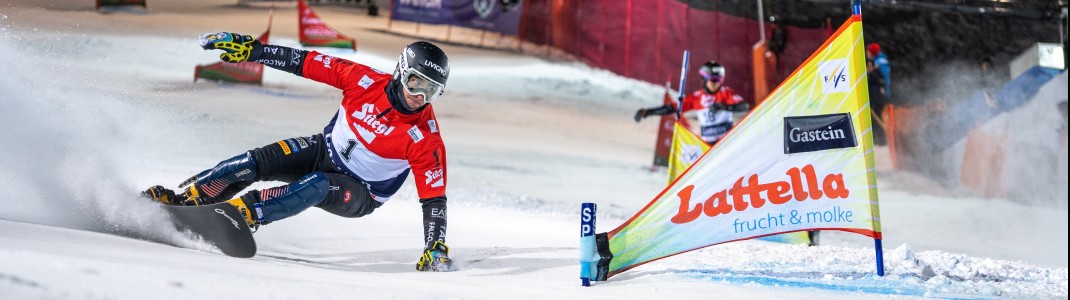 Im direkten Duell sind die Snowboarder bei den Alpinrennen unterwegs.