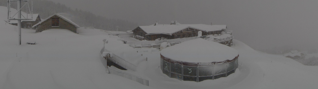 Die Schweiz versinkt im Neuschnee.