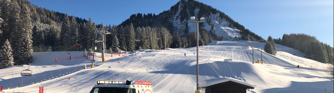 Der Kicker befindet sich oberhalb des Egghof-Parkplatzes.