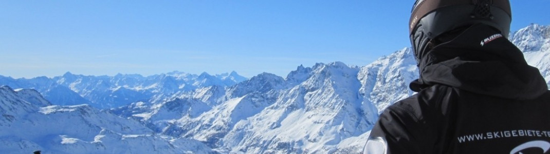 Ausblick von der Bergstation des neuen Sessellifts M!