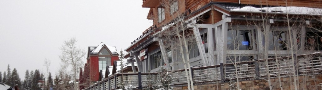 Jack's Bar direkt an der Talstation des American Eagle Lifts!