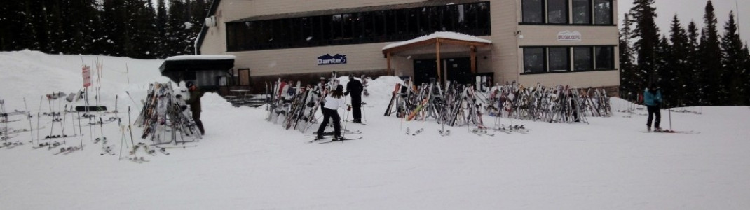 Bergrestaurant Backside Bistro & Dante´s Deck am Grizzly Lift!