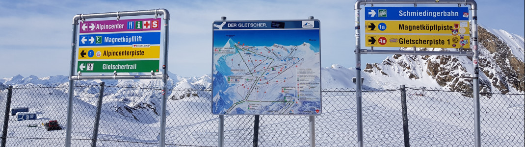 Die Pisten im Skigebiet sind gut ausgeschildert.