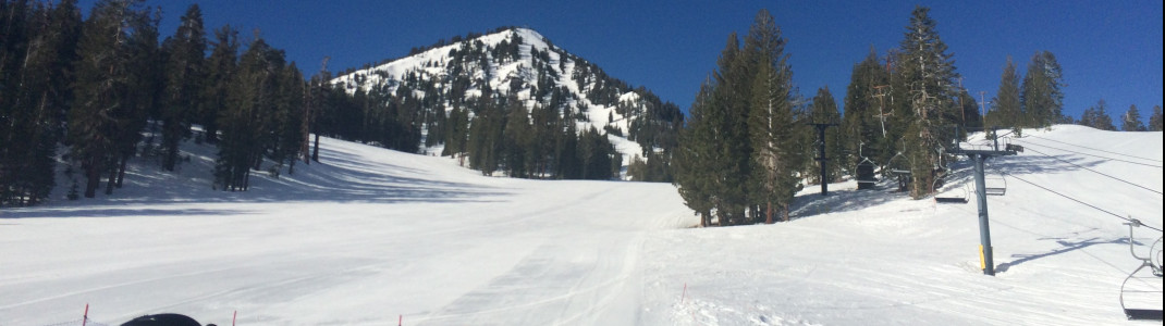 Blick auf die leichte Piste Ginger Bread an der Talstation Canyon Express.