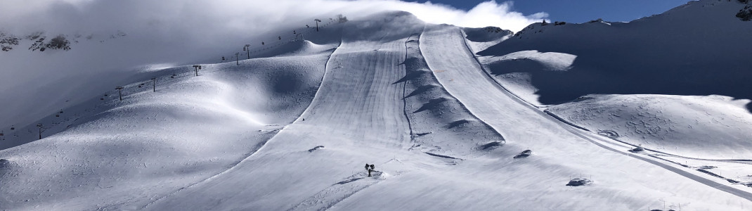 Die breiten Pisten am Gletscher laden zum Carven ein.