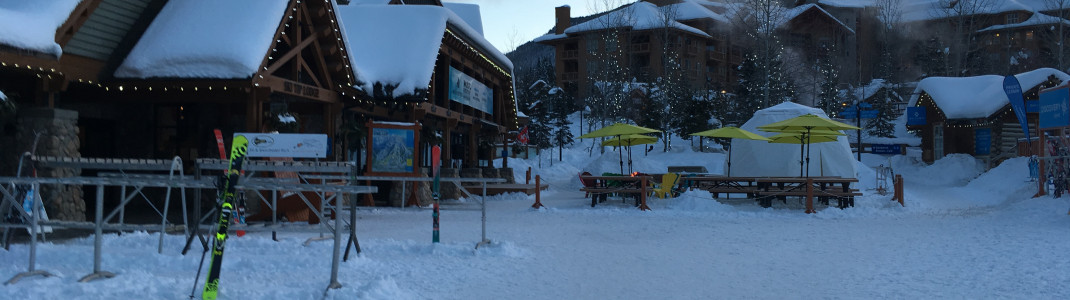 Mit der Buchung einer Übernachtung ist der Skipass günstiger.