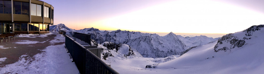 Der Ausblick am Drehrestaurant Allalin ist traumhaft.