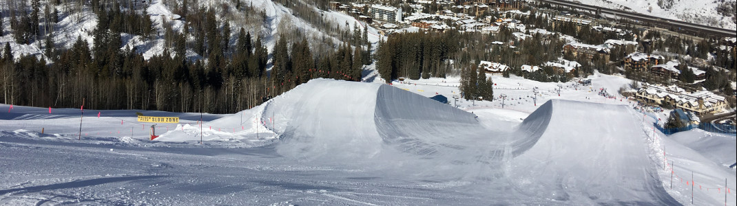Oberhalb des Gopher Hills gibt es eine Halfpipe.