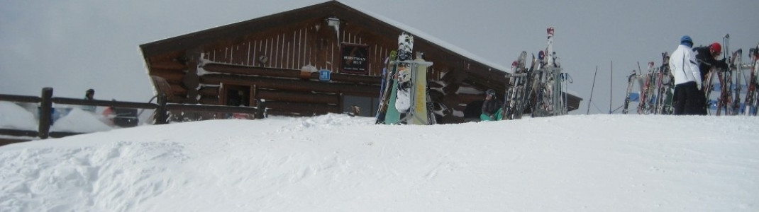 Horstman Hut an der Bergstation des 7th Heaven Express Sessellifts!