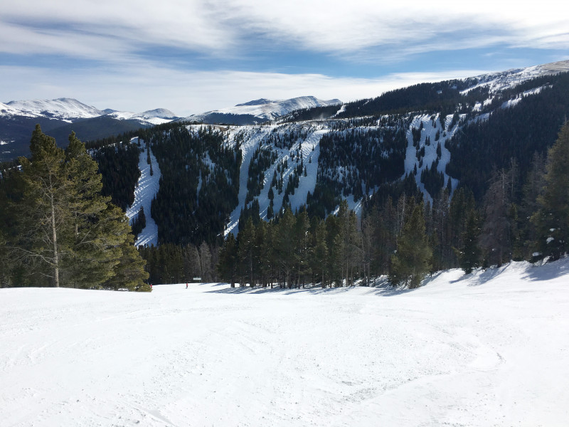 Demanding Black Diamond runs are found in the upper part of Breckenridge ski resort.