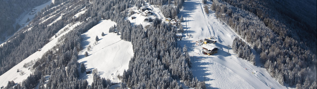 Blick auf das Skigebiet am Rangger Köpfl.