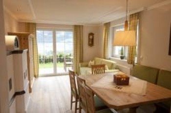 Living Room Appartement "Alpine garden" (6-8 pax)