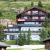 Arriving at Berghaus Toni