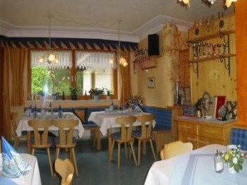Breakfast room