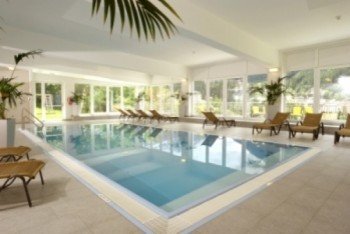 Enjoy 400 squaremeter Wellness area