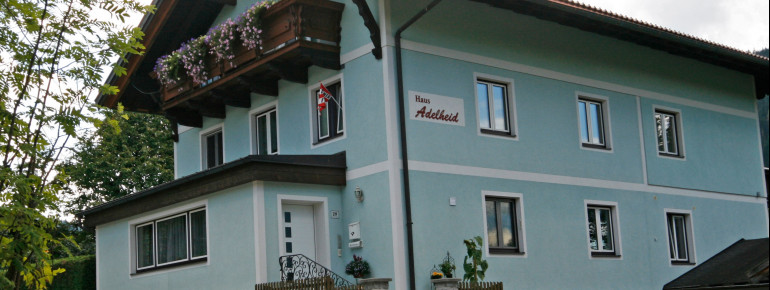 Haus Adelheid im Sommer