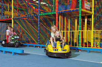 Karts im YOKI AHORN Tobe-Paradies