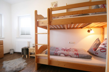 Zimmer mit Stockbett