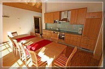 große Küche (hier Wohnung Hochberg für 6 - 10 Personen)