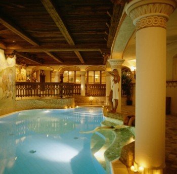 Hallenbad