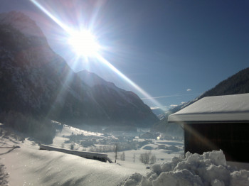 Talblick direkt von Nufels