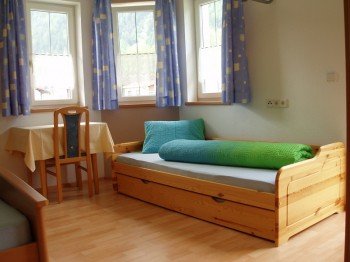 Doppel- Mehrbettzimmer im Appartement