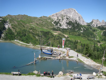 See und Gondel am Nassfeld