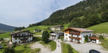 Ferienhof Auerhof im Sommer
